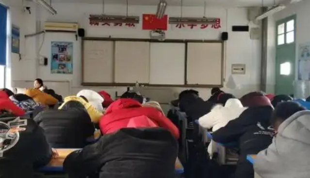 家长都希望孩子能顺畅度过学生时代墨守