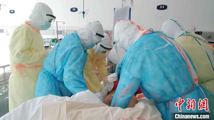  山东支援湖北医疗队贡献战“疫”齐鲁智慧